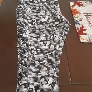 Xl workout capri